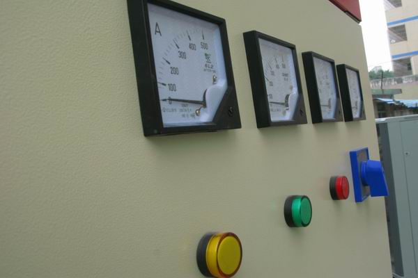 重庆配电柜-3683讲讲配电柜注意事项